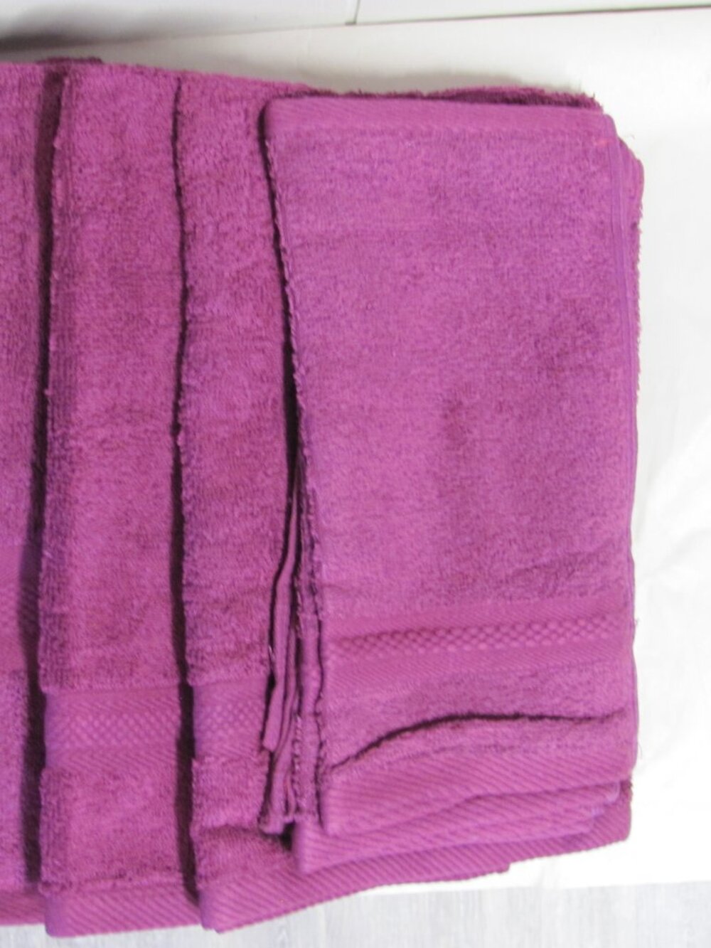 E STATION 8 PIECE DELUXE TOWEL BALE NIP - Picture 2 of 3
